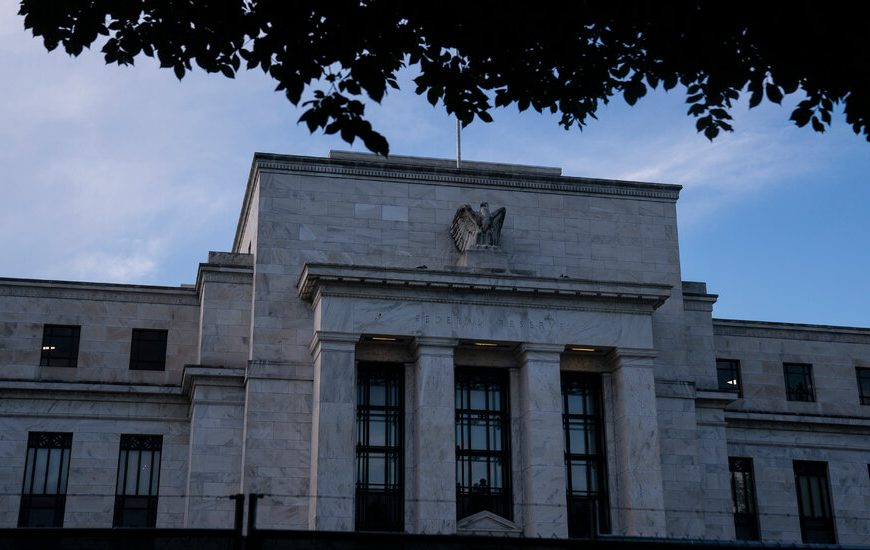 Fed Officials Discussed Slowing Interest Rate Increases ‘Soon’
